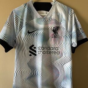 Men’s small Nike Liverpool Football Club replica jersey.